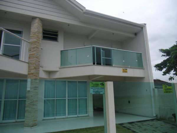 fachada de casas modernas em Sorocaba zona sul norte leste oeste