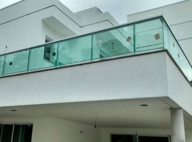 guarda corpo de vidro temperado vidraçaria santiago em boituva